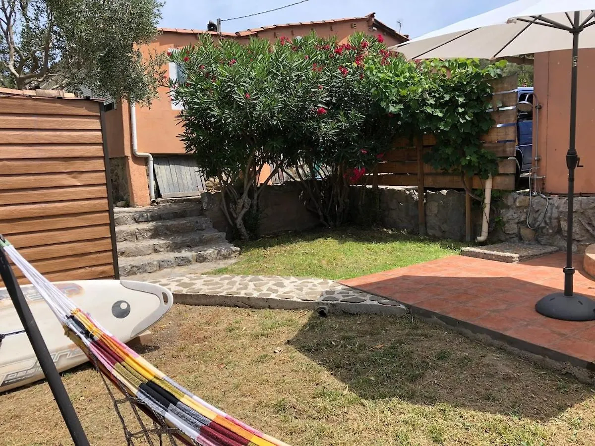 度假居 Maison Familiale Sur La Presqu'Ile De Giens 耶尔