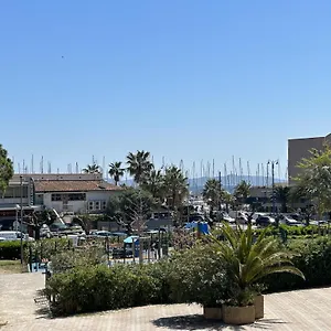 Hébergement de vacances Holidays, Hyères